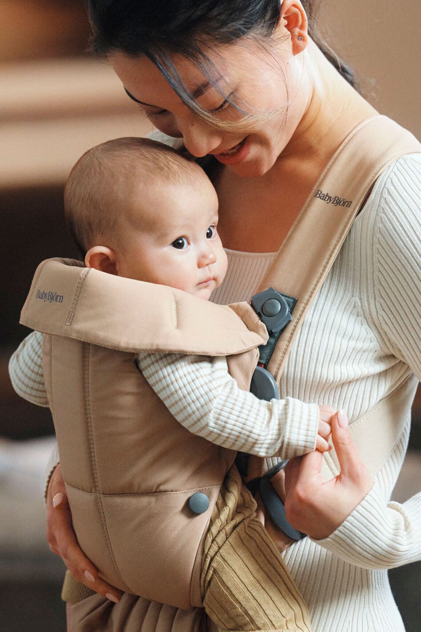 BabyBjorn Baby Carrier Mini- Beige (Woven)
