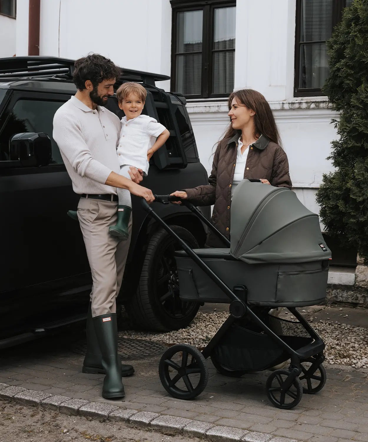 Hunter x Venicci Upline 3 Dark Olive Pram