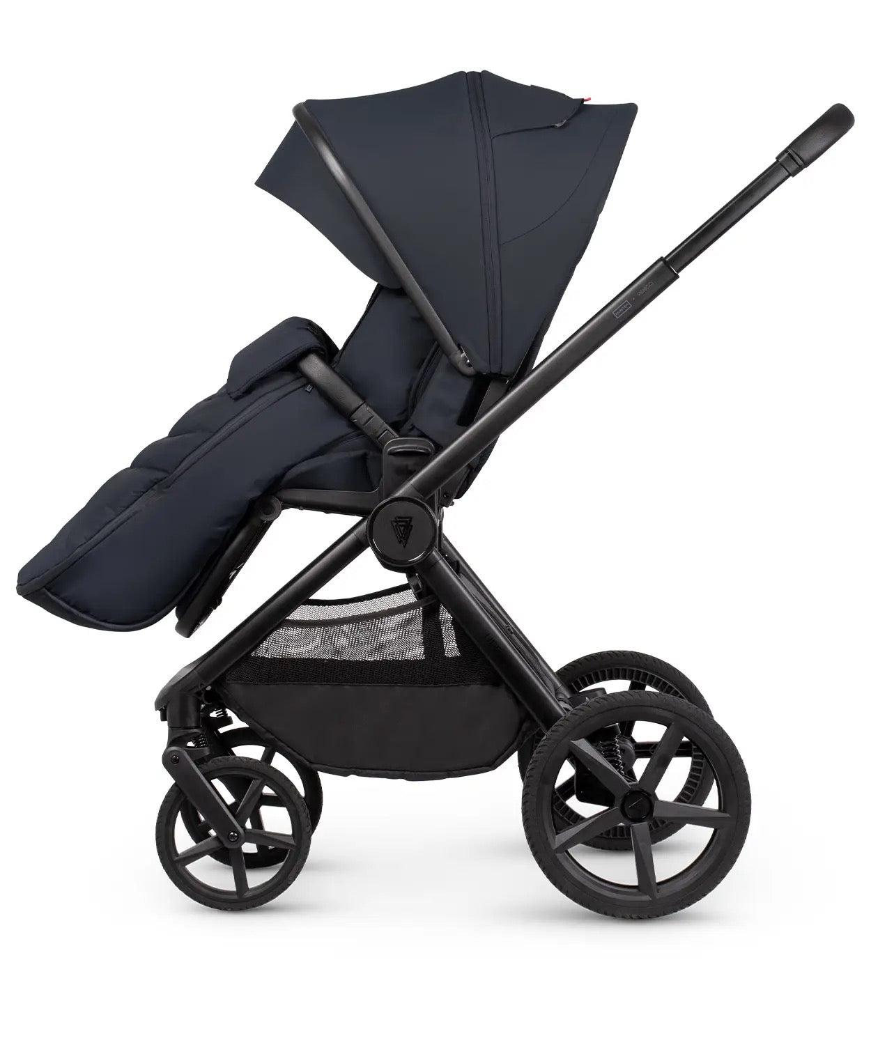 Hunter x Venicci Upline 3 Navy Pram