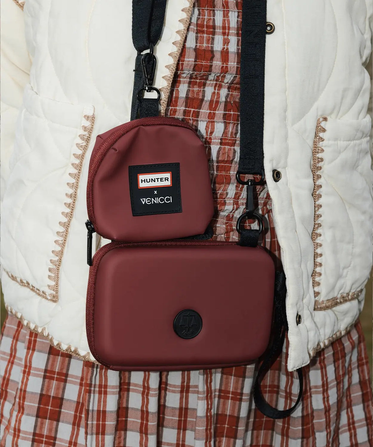 Hunter x Venicci Upline 3 Red Pram