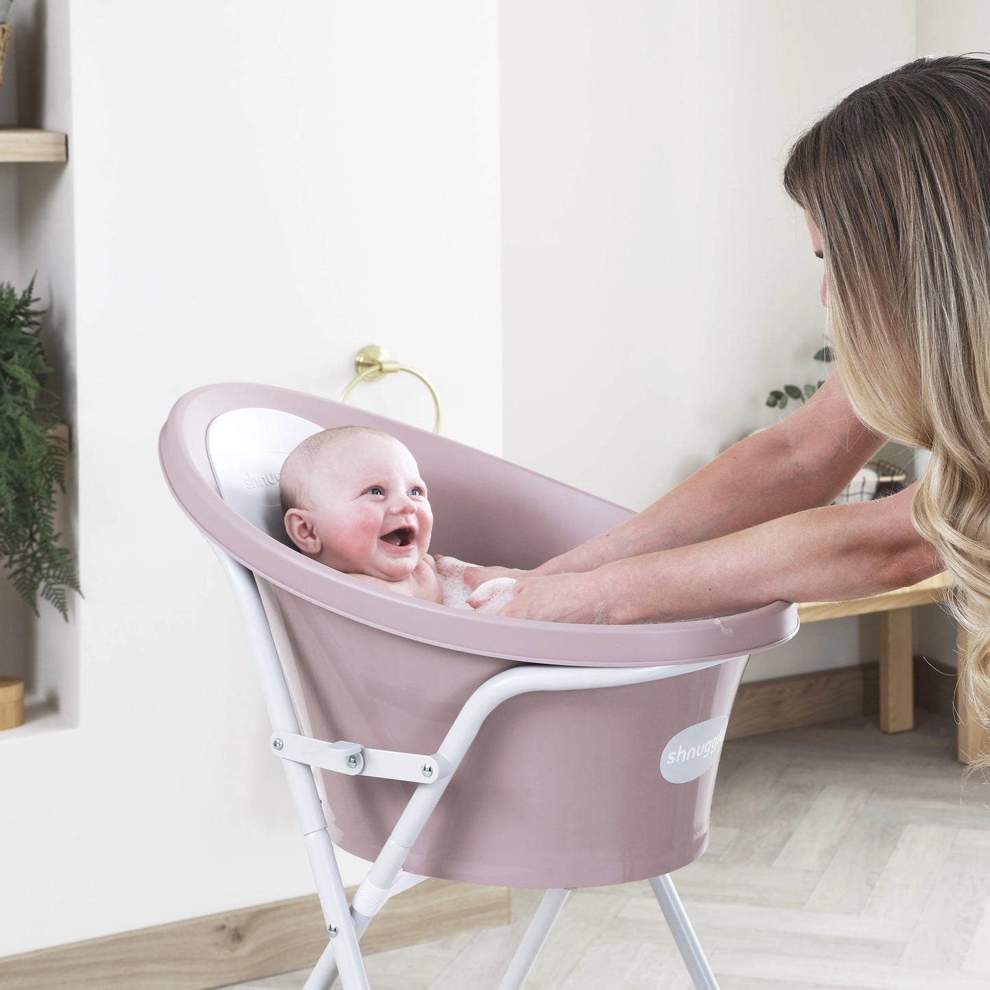 Shnuggle Baby Bath Stand