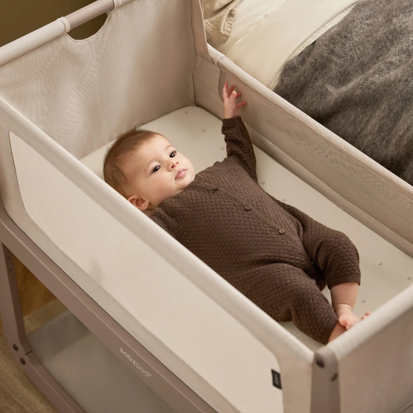 SnuzPod5 Bedside Crib
