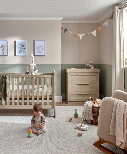 Mamas & Papas Atlas 2 Piece Cotbed Set with Dresser Changer - Light Oak